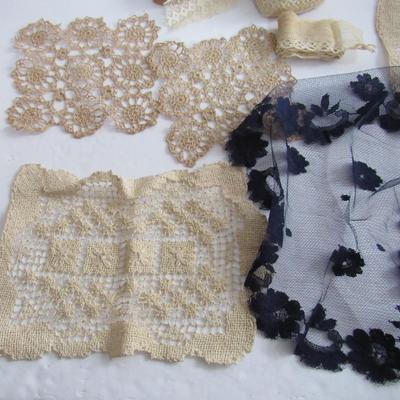 Lot of Smaller Size Fancywork and Vintage Lace Rolls