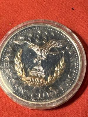 AMERICAN CURRENCIES WITH CERTIFICATE OF AUTHENTICITY TOKEN