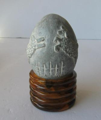 Older Isabel Bloom Heart Plaque and Lamb Theme Egg in Plastic Holder