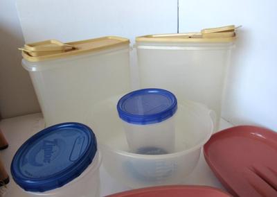 Nice Tupperware and Food Storage Lot