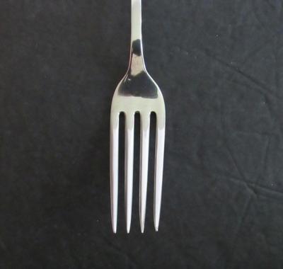 Beautiful Lunt Sterling Silver Dinner Fork, Monticello Pattern