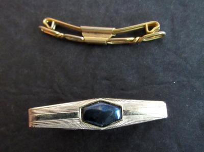 Misc Goldtone Costume Jewelry Lot