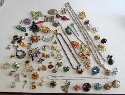 Vintage Junk Jewelry Lot For Parts or Repair