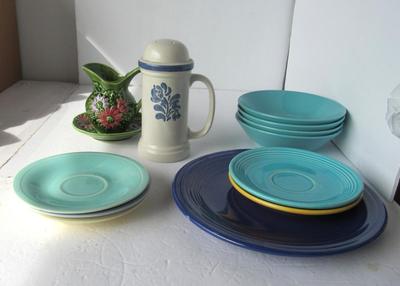 Misc Vintage Pottery Dishes, Large Pfaltzgraff Shaker