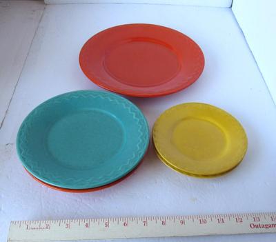 Old Red Wing Chevron Plates