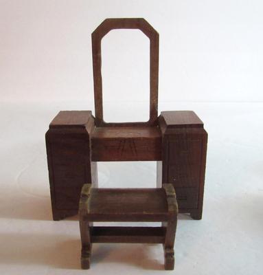 Older Wood Doll House Furniture, Storm Becker Playthings & Large Floor Rug