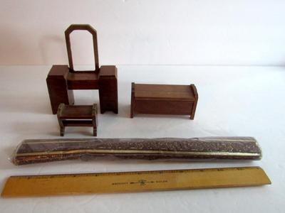 Older Wood Doll House Furniture, Storm Becker Playthings & Large Floor Rug