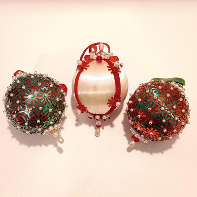 LOT 100B: Set of (10) Vintage Handmade Bead Ornaments