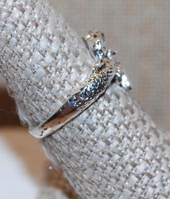 Size 7 All Silver Tone "Mermaid" Ring (2,8g)