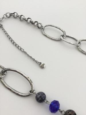 RMN marked blue fashion necklace