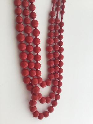 Letter D msrked red multilayer fashion beaded necklace