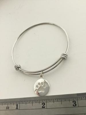 Paw print fashion charm bracelet