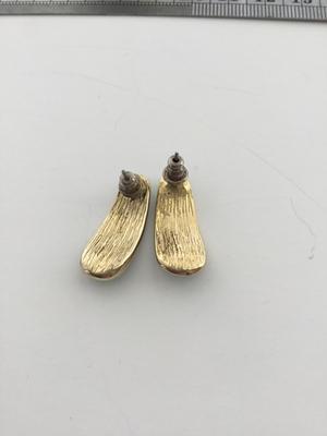 Green gold tone dangle earrings
