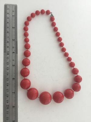 Red beaded collar necklace