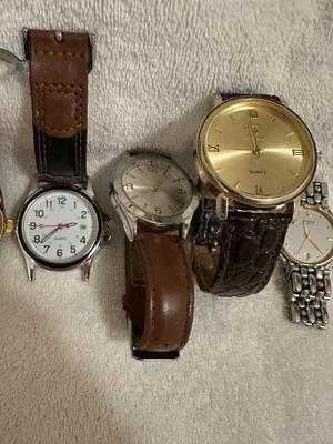 6 Mens Watches (Untested) Bulova, Beverly Hills Polo Club, Fake Rolex +