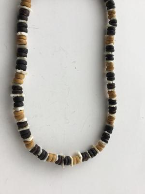 Vintage black and tan beaded necklace