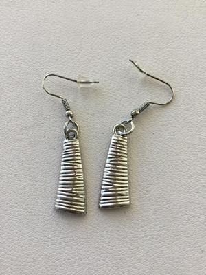 Beautiful silver tone fashion earrings