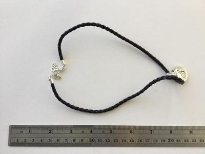 Beautiful letter pendant fashion necklace