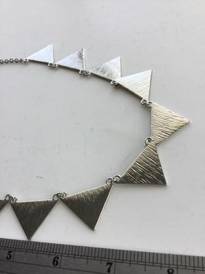 Beautiful silver tone triangle fashion necklace