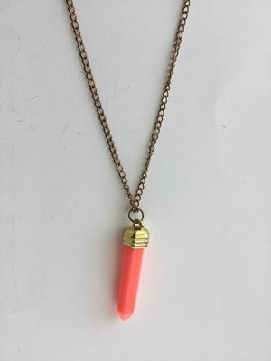Beautiful coral faux fashion necklace
