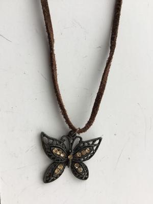 Claire’s butterfly fashion necklace