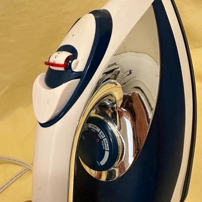 Sunbeam Modern Iron GCSBBV-201; Tested/Works
