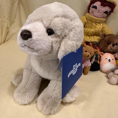 Lot of Mixed Stuffed Animals