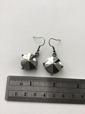 Black fashion earrings