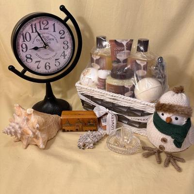 Misc Mixed Decor and Bath/Beauty Items- Great Variety!