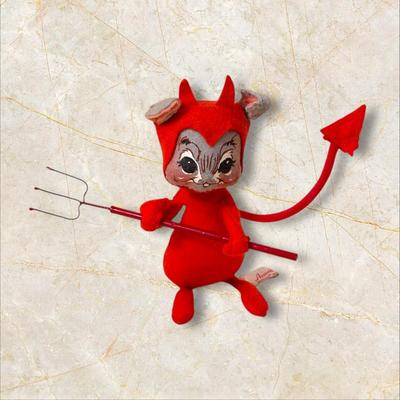 Annalee Vintage Mobilitee Dolls #1: Mouse Dragon 1965/1982 Meredith, NH USA