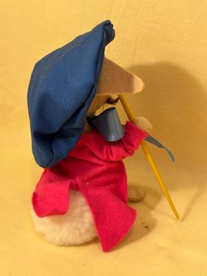 Annalee Vintage Mobilitee Dolls #2: French Artist Mouse (?) Meredith, NH USA 1993