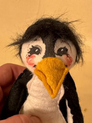 Annalee Vintage Mobilitee Dolls #3: Penguin with Baby, Meredith, NH USA 1993