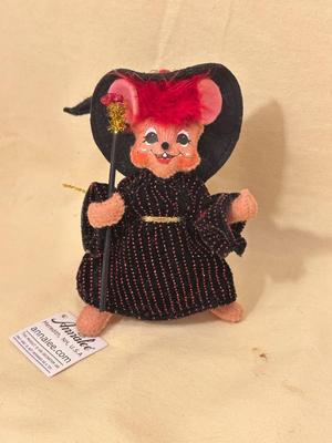 Annalee Vintage Mobilitee Dolls #4 Witchie Mouse, Meredith, NH USA 2000