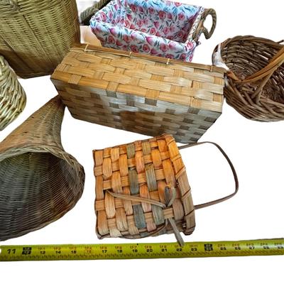 Lot of Misc. Baskets