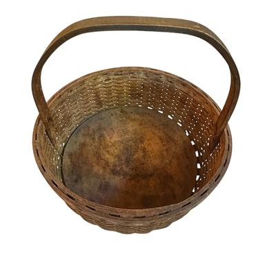 Lot of 4 Baskets, 1 is a Fish, one with Wood Bottom
