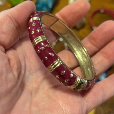Lot of Lots of Bracelets! and a Few Misc Jewelry Pieces