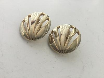 Gold tone round clip on earrings