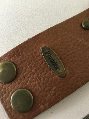Plunder. Marked leather bracelet