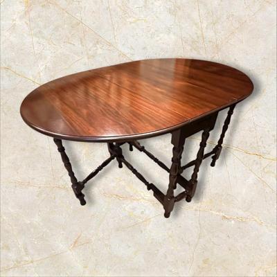 Vintage Gateleg Drop Leaf Table
