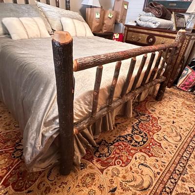 Queen Rustic Cabin Wooden Log / Twig Bed Frame with Headboard and Footboard (BR2)
