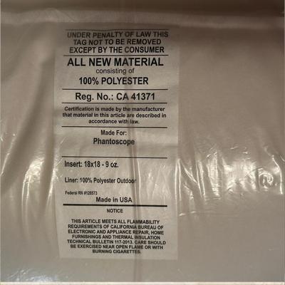 2 New 18x18" Pillow Inserts