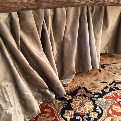 *Queen Size Sea Foam Velveteen Bedding with Bedspread, Cover by Lili Allessandra, Dust Ruffle and 4 Pillows (BR2)
