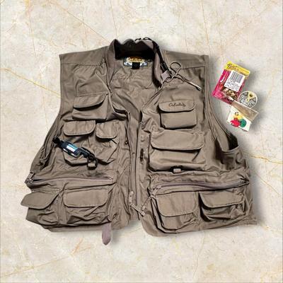 Cabela's Fishing Vest with Pockets Galore +Accessories Size Large