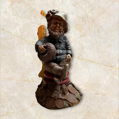 *Tom Clark Figurine "Duncan" 1989 7" Tall