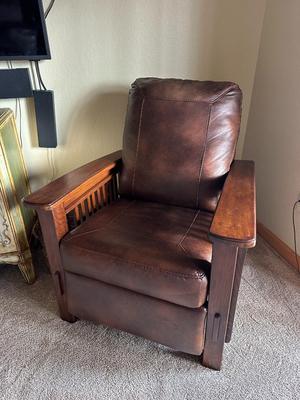 Mission Style Full Reclining Recliner Chair with Wood Arms