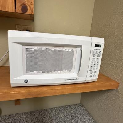GE White Microwave
