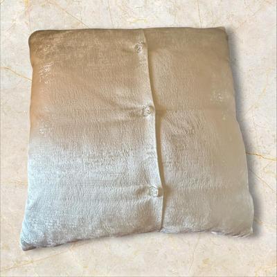 King Bed Custom Made Bedding and Pillows