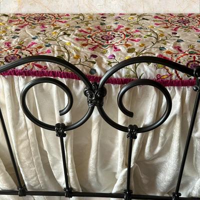 Metal Wrought Iron King Bed Frame w Headboard and Footboard