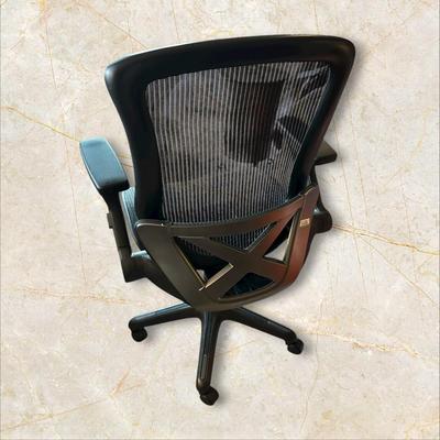 Black Swivel Adjustable Desk Chair