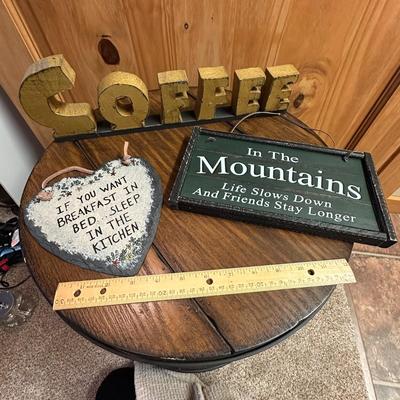 3 Decor Items (table not included)